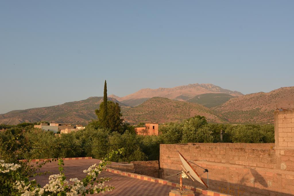 Maison D'Hotes Ait Bou Izryane Timoulilt ภายนอก รูปภาพ